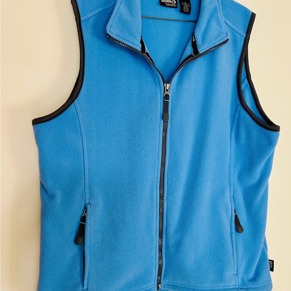 Sky Blue Fleece Vest with Black Accents, Columbia, Size Large